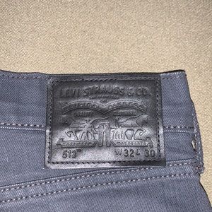 Levi Strauss & Co. 513 Jeans (mens)